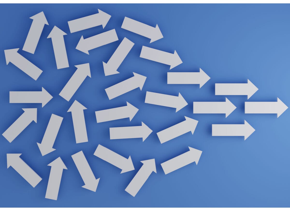 disagreements-disputes-arrows-direction